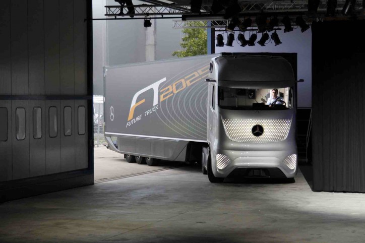 mercedes-benz future truck 2025 (1)