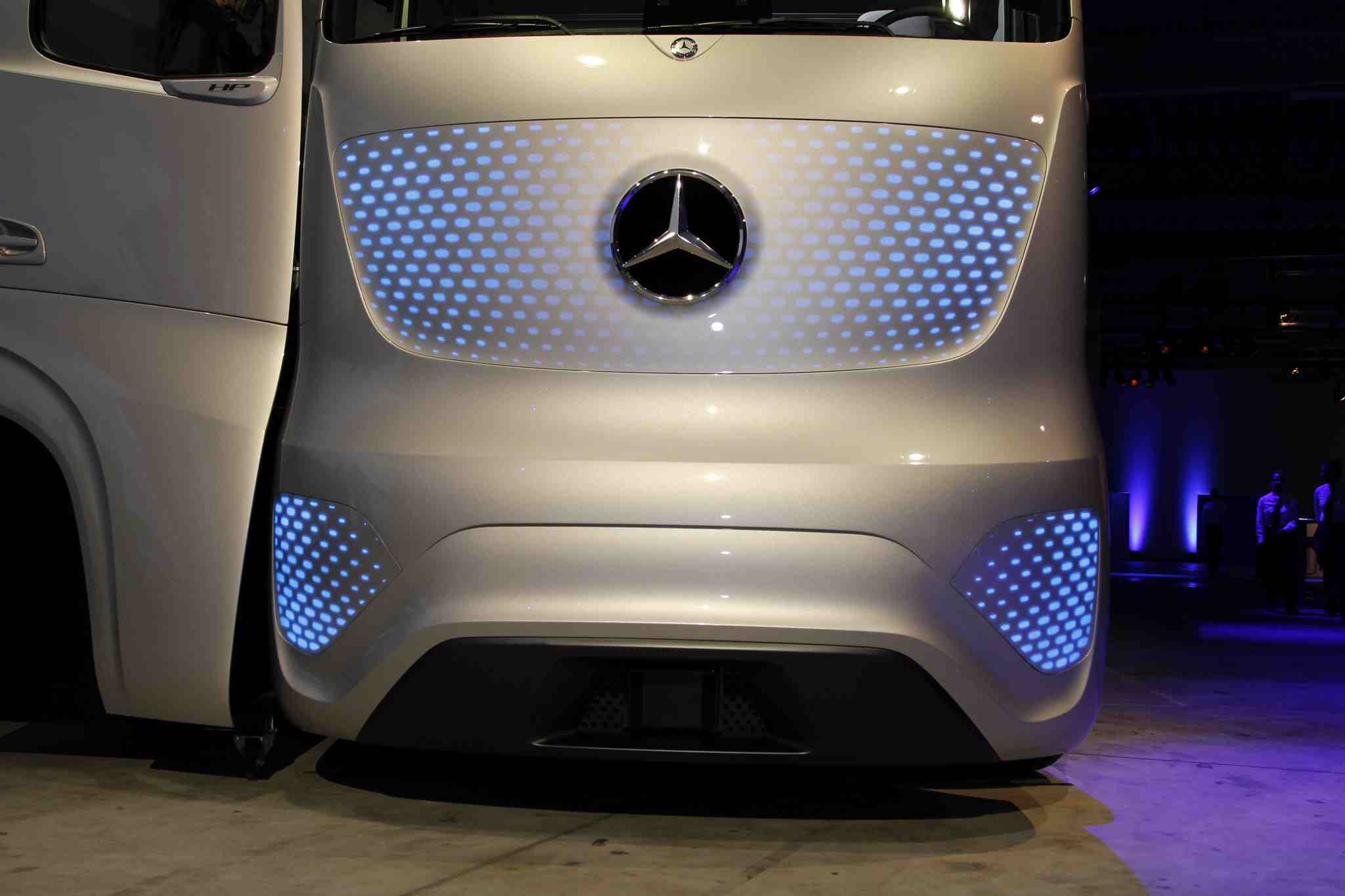 MercedesBenz Future Truck 2025 Makes Its Debut at the IAA