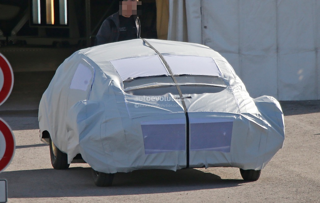 Images Of Mysterious Mercedes-Benz Concept Vehicle Emerge