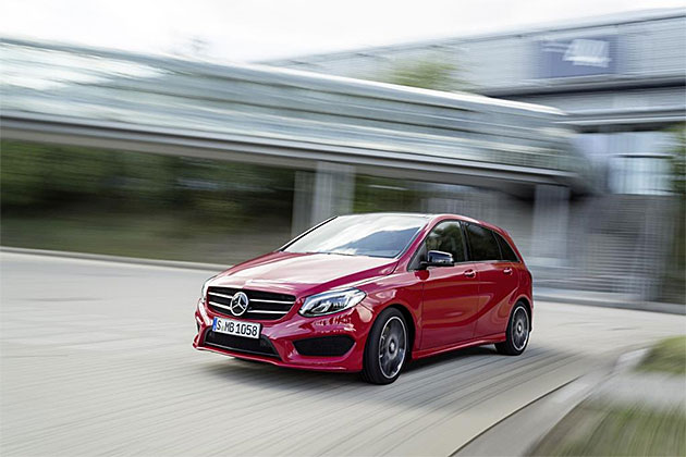 Mercedes-Benz COLLISION PREVENTION ASSIST technology reduces rear-end collisions by up to 30 percent