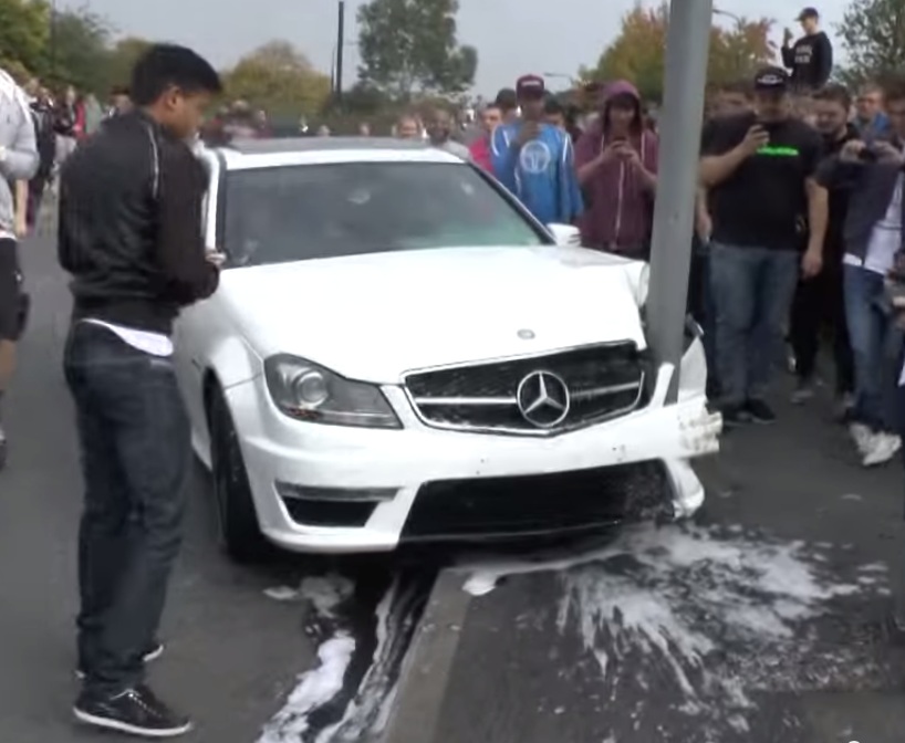 mercedes-benz c63 amg crash