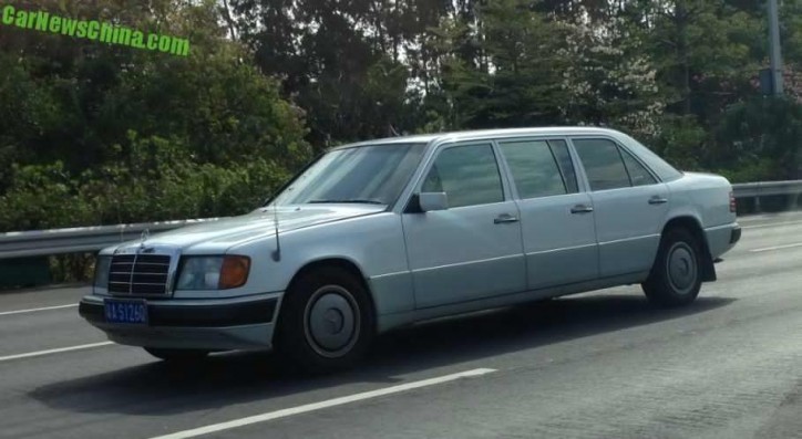 mercedes-benz e-class limousine