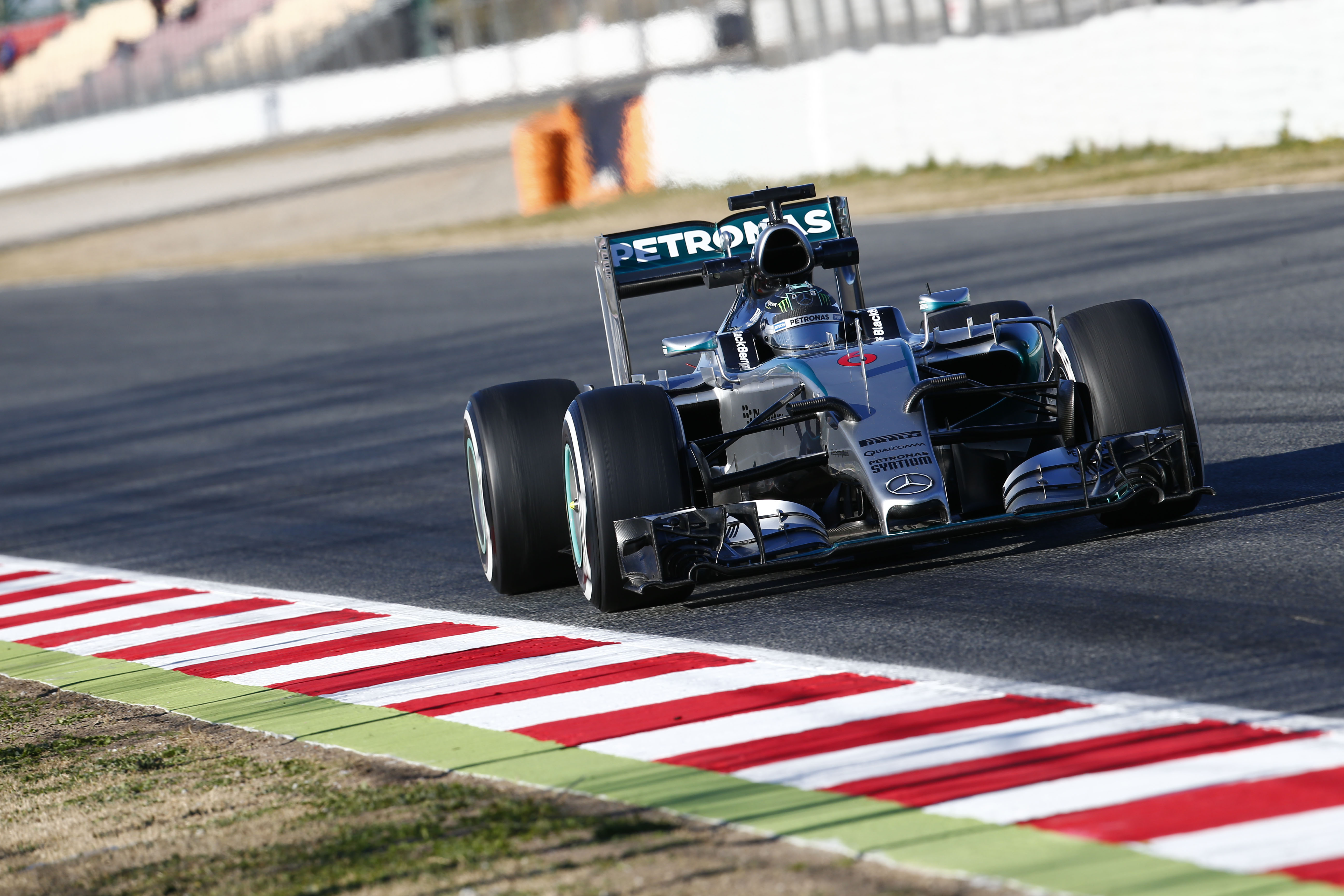 F1 2015: Mercedes concludes Barcelona testing with mixed results