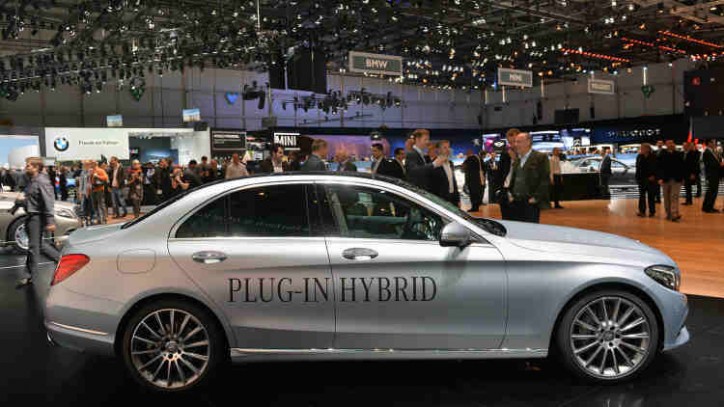 Mercedes Targets 10 Plug-In Hybrid Cars by 2017