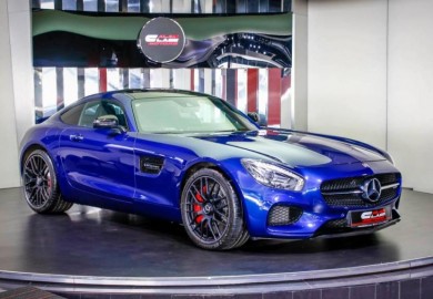 Exquisite-Looking Blue Mercedes-AMG GT S
