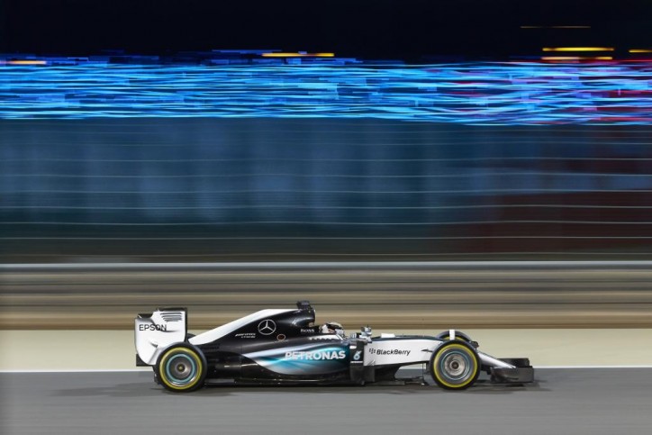 F1 Mercedes Lewis Hamilton wins 2015 Bahrain Grand Prix