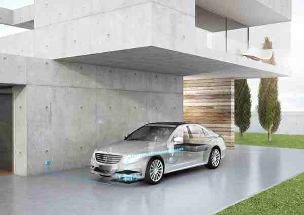 Mercedes-Benz and Qualcomm Announce a New Technology Partnership