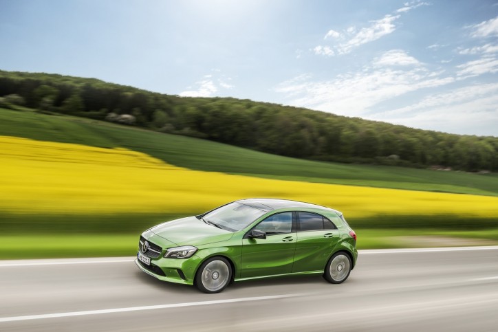 2016 Mercedes-Benz A-Class with Facelift Official Photos Released