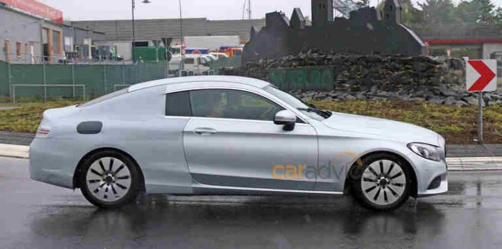 2016 Mercedes-Benz C-Class Coupe (2)