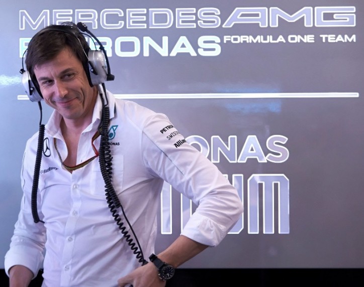 F1 Mercedes-AMG Petronas Chief Demands Focus From Drivers