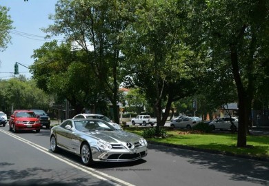 Check Out This Mercedes-Benz SLR McLaren Fully-Wrapped In Chrome