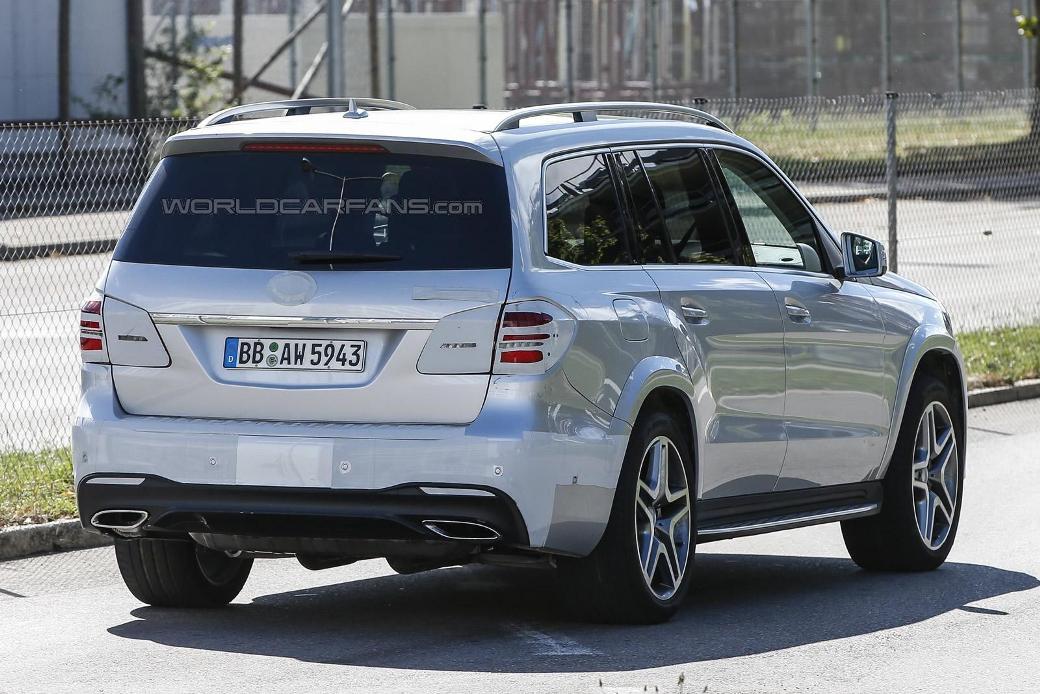 Spy Shots Show Barely Covered 2016 Mercedes-Benz GLS