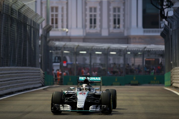 F1: Mercedes struggles in Singapore GP qualifying
