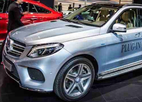 Mercedes-Benz is Going for an Electric Crossover