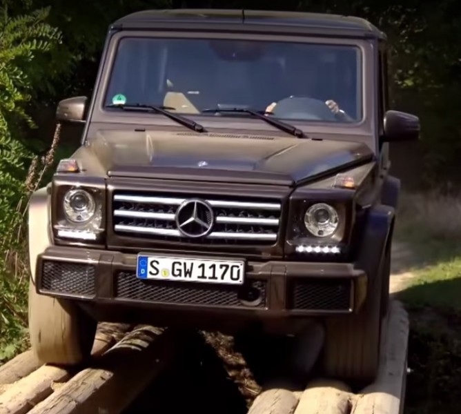 mercedes-benz g500