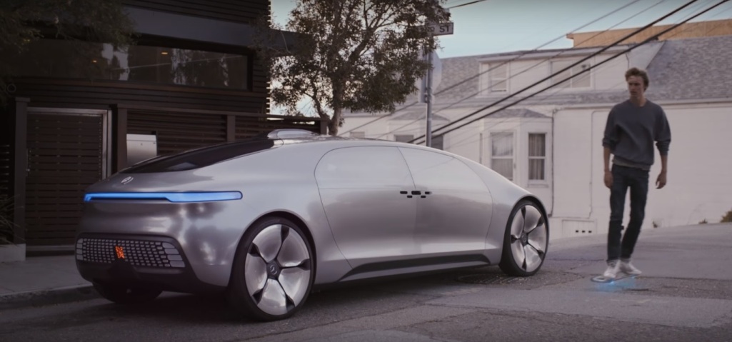 Back To The Future With The Mercedes-Benz F 015 Luxury in Motion Concept 