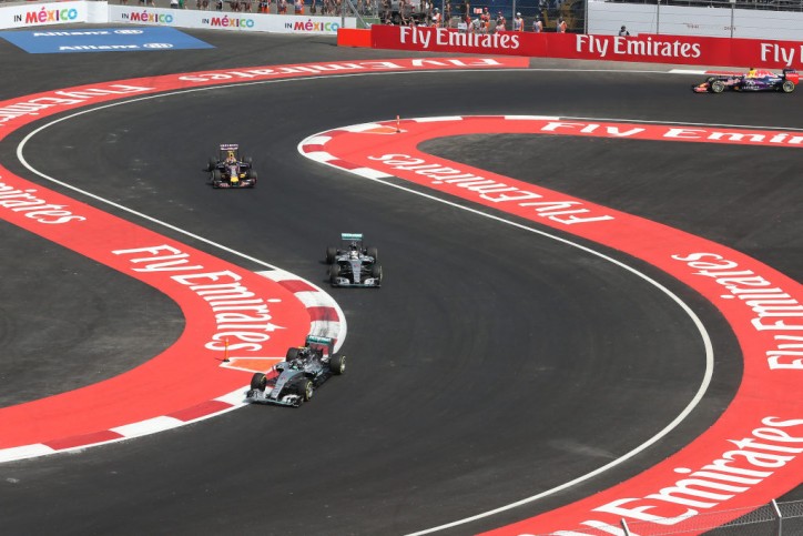 Mercedes F1 at the 2015 Mexican Grand Prix