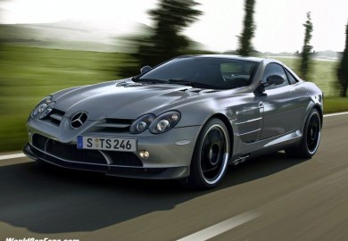 Next Mercedes-Benz SLR May Feature Hybrid Power