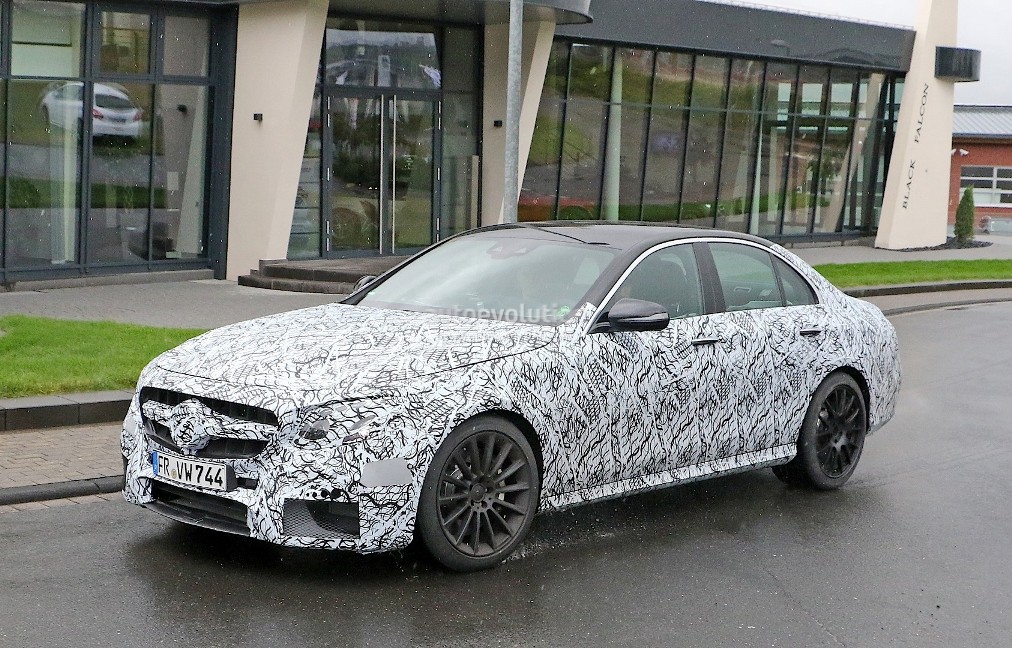 Nine-Speed Gearbox May Be Featured On Upcoming Mercedes-AMG E63