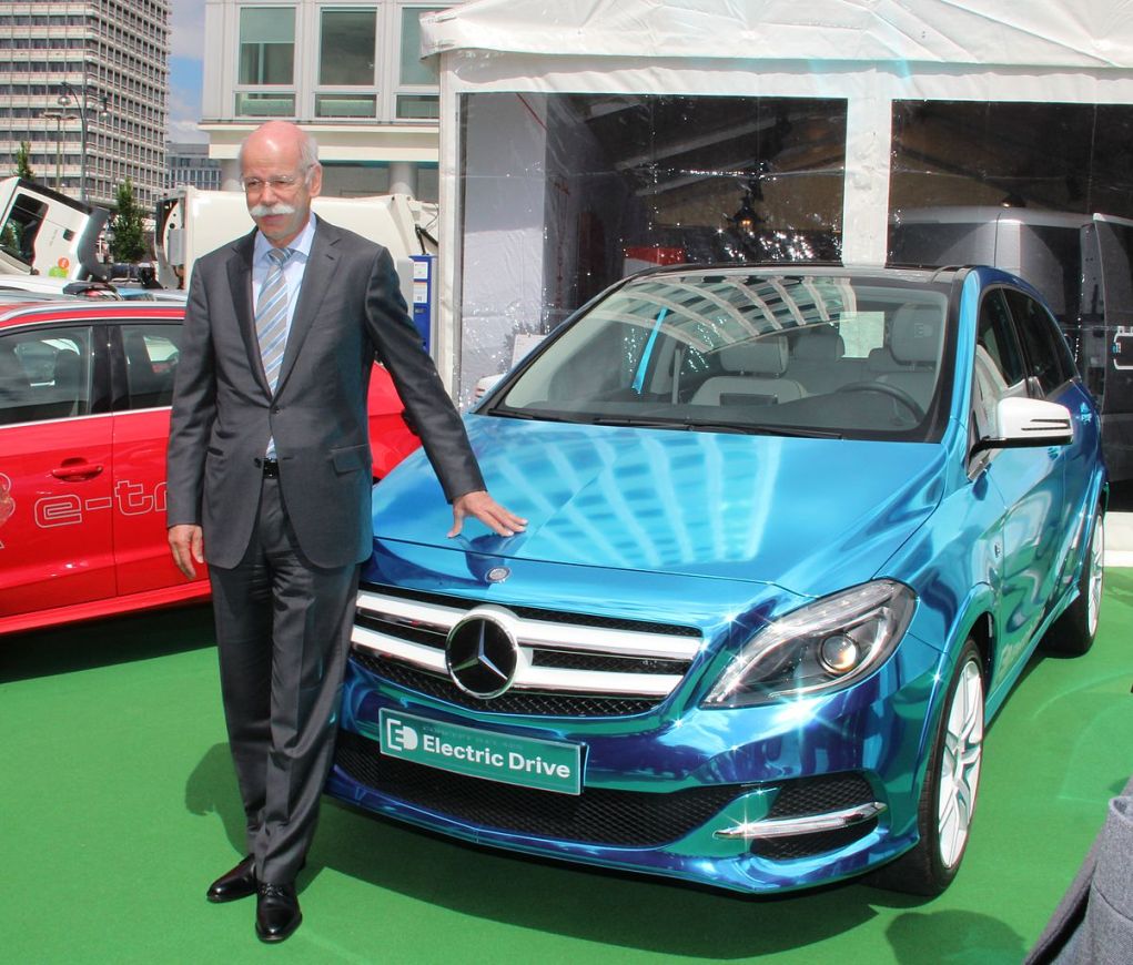 Daimler CEO Dieter Zetsche Prefers Woman To Replace Him