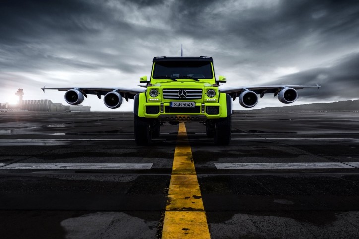 Mercedes-Benz G 500 4×4² Photos with the Airbus A 380