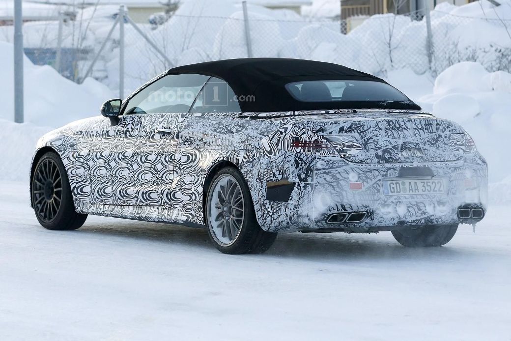 Mercedes-AMG C63 Convertible Spotted Going Through Cold Weather Testing