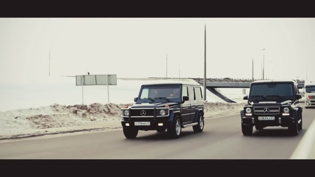 Mercedes-Benz G-Class Battle In Russia