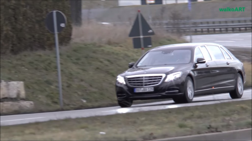 Mercedes-Maybach S600 Pullman Caught On Cam
