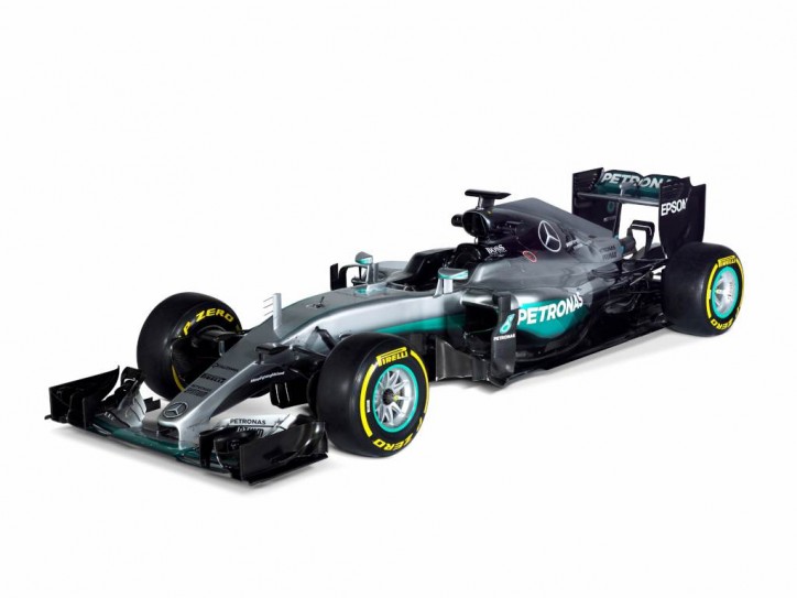 Mercedes F1 W07 Hybrid (2)