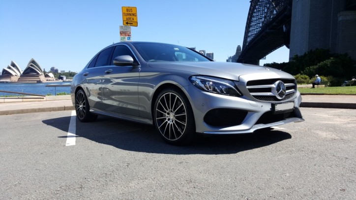 Awesome Photos and Video of the Mercedes-Benz C-Class