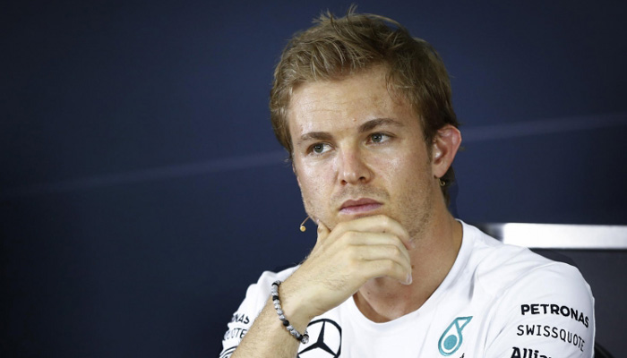 Damon Hill Bets on Nico Rosberg in 2016 F1 Season