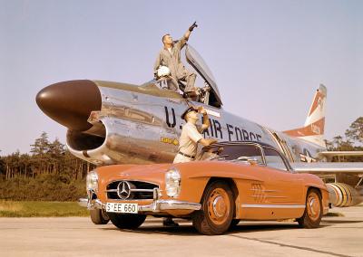 Mercedes-Benz to Showcase 5 Cars in Retro Classics 2016