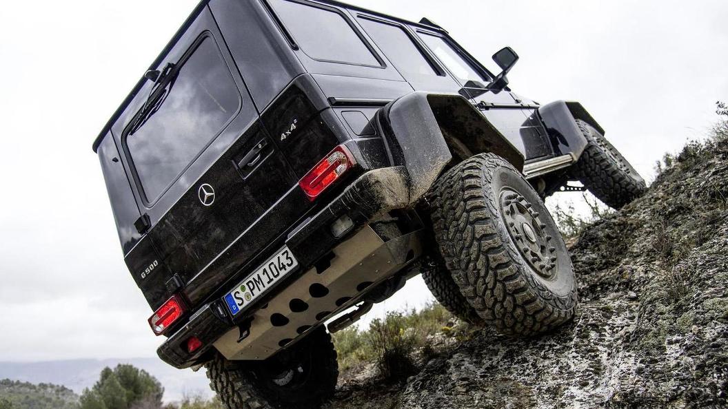 Mercedes-Benz G500 4x4² May Enter US Market