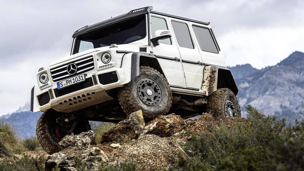 Mercedes-Benz G500 4x4² May Enter US Market