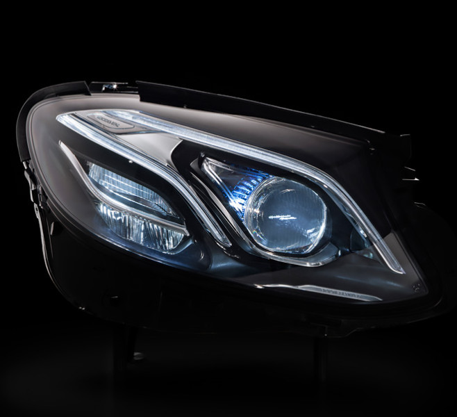 pålægge håndbevægelse betaling Multibeam LED Headlamps in Mercedes E-Class Get Red Dot Award