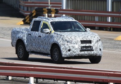 Upcoming Mercedes-Benz GLT Caught On Camera