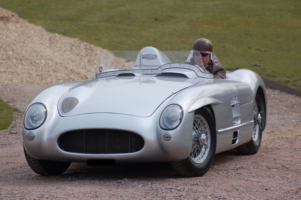 Recreated Mercedes-Benz 300 SLR Set To Be Auctioned