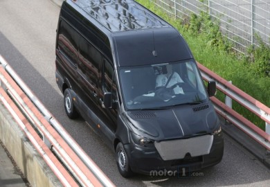 Mercedes-Benz Sprinter Mule Spotted