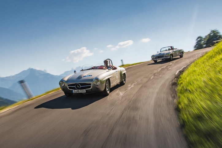 All-Women Team Represent Mercedes-Benz in Mille Miglia