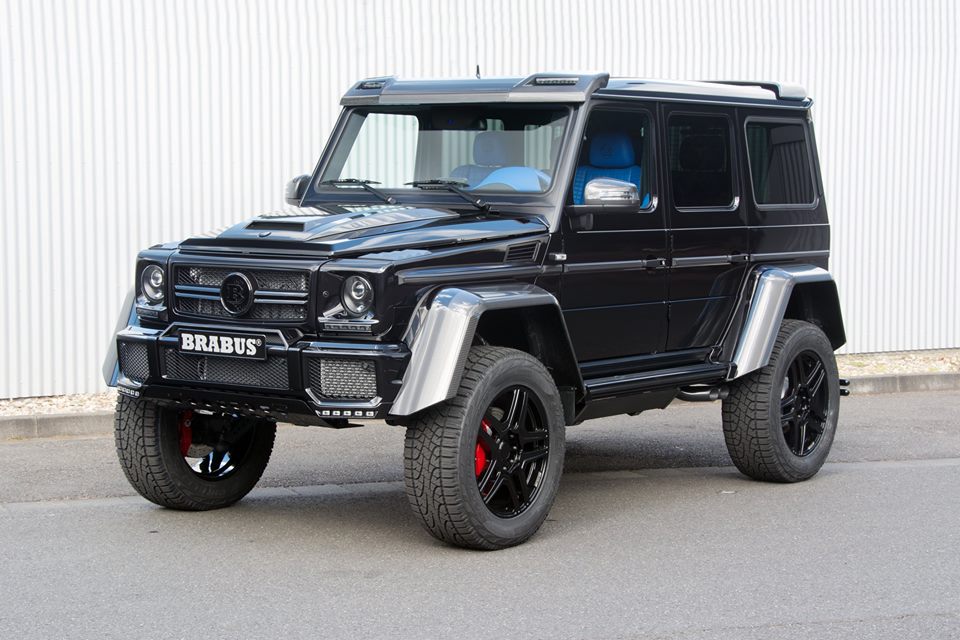 Blue Interior Of Brabus Mercedes-Benz G500 4x4 Highlighted