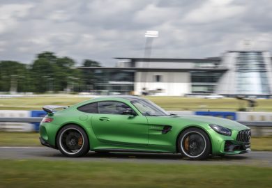 mercedes-amg gt r