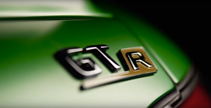 Video Teasers of the Mercedes-AMG GT R Released