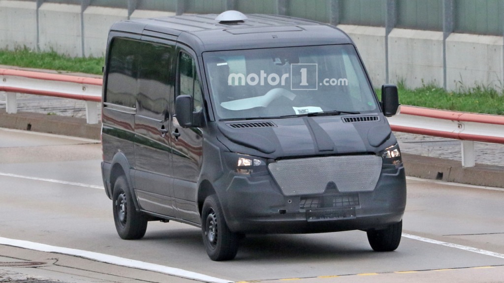 Next Generation Mercedes-Benz Test Mule Spotted