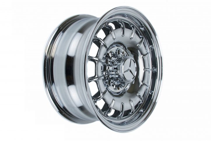 Mercedes Benz Old Style Chrome Rim Adsitco