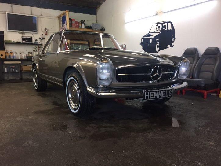 1968 Mercedes-Benz 280 SL Pagoda Fully-Restored to Its Former Glory