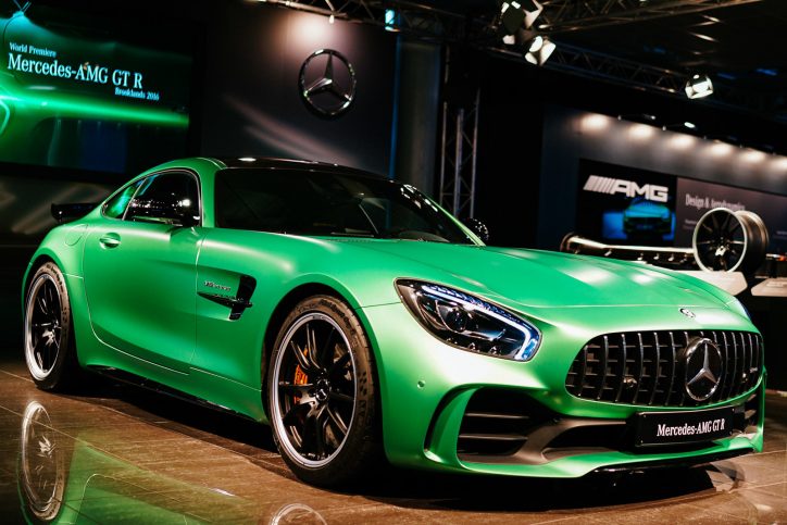 mercedes-amg gt r