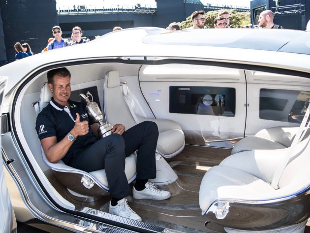 Mercedes-Benz F015 Concept Car Arrives at The Open