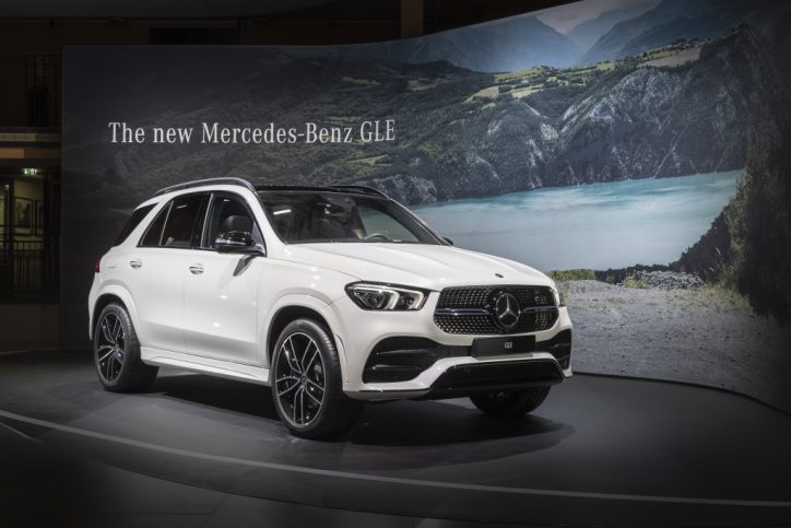 Mercedes-Benz GLE Takes the Center Stage at the Paris Auto Show