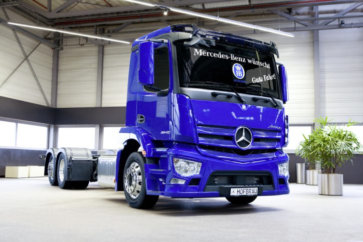 Mercedes-Benz Antos With Sideguard Assist Is The Perfect Delivery Truck