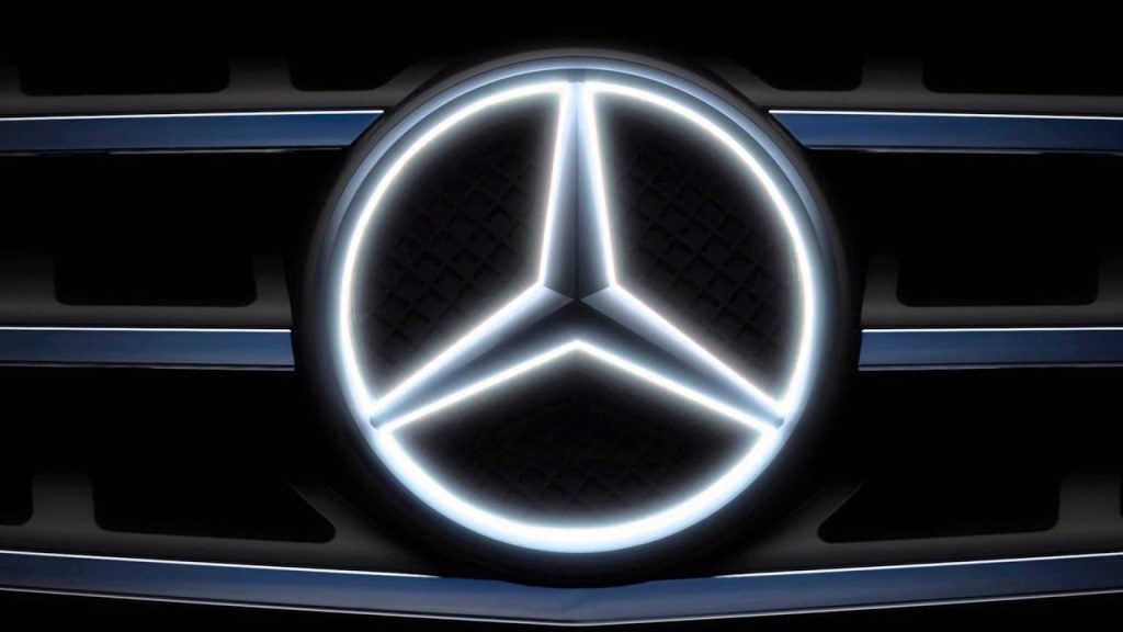 logotipo de mercedes-benz iluminado